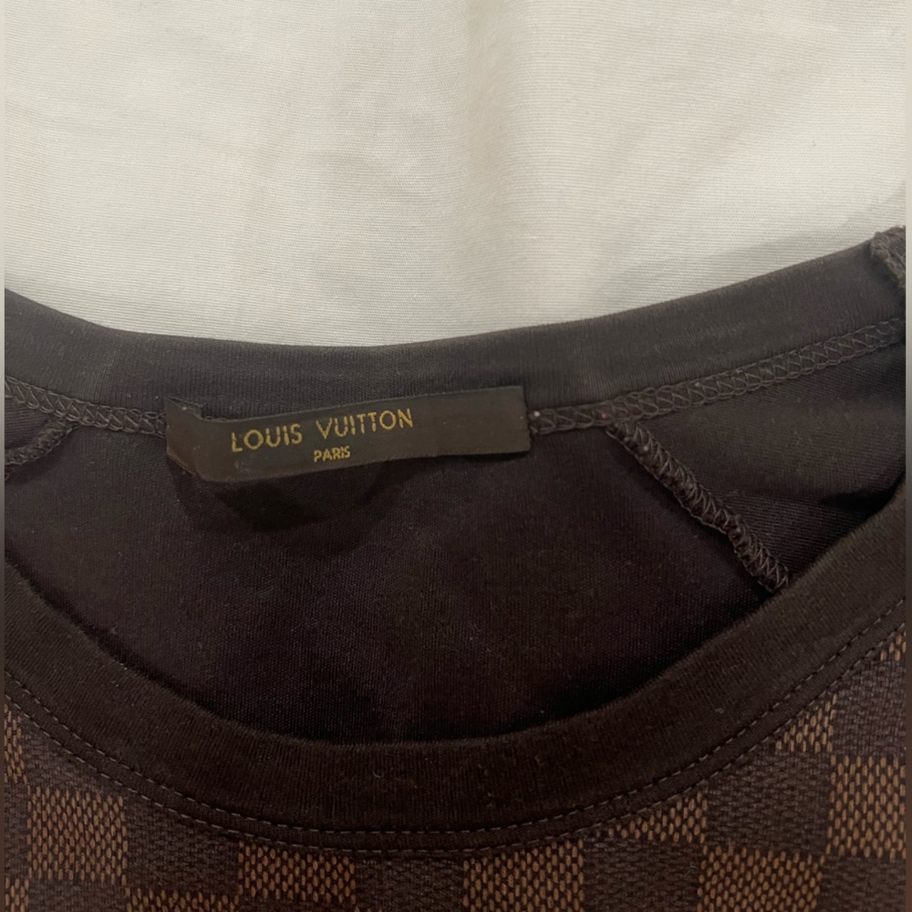 Authentic Louis Vuitton shirt size medium men